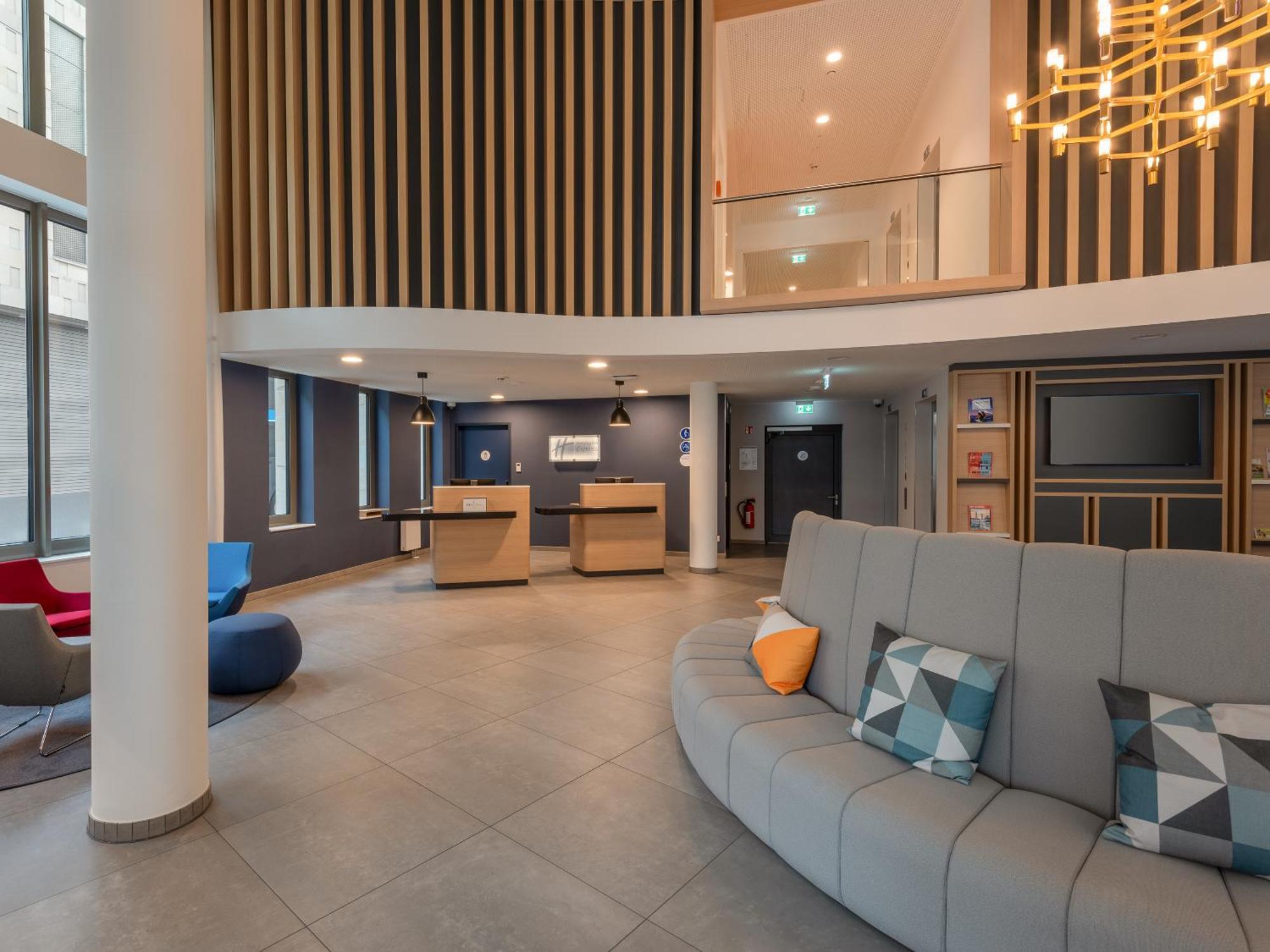 Holiday Inn Express Heilbronn By Ihg Екстер'єр фото