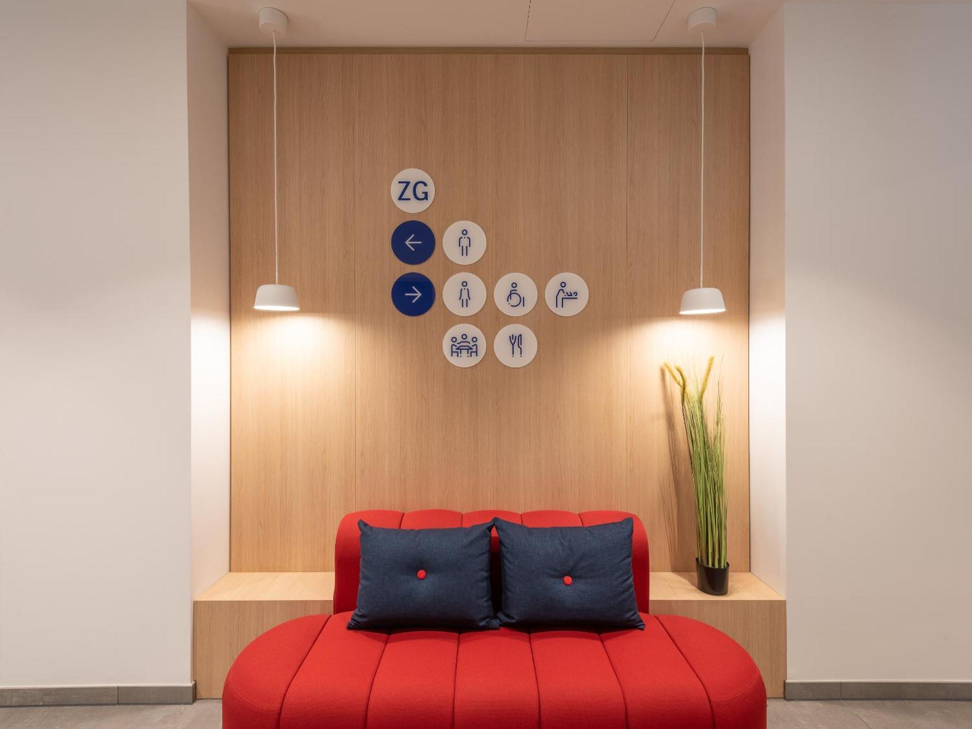 Holiday Inn Express Heilbronn By Ihg Екстер'єр фото
